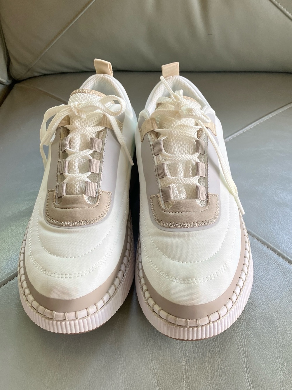 Cougar Women's Sneakers in White and Beige